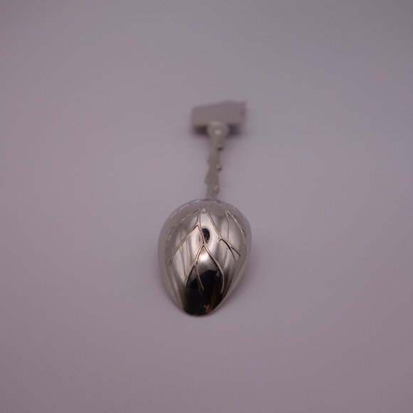 L'Acadie Flag Spoon with Box - Picture 9 of 12